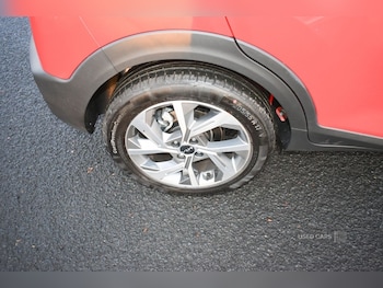 Used Kia Stonic 2025 for sale - 76372152: Photo