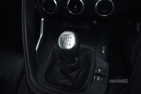 Used Jaguar E-Pace 2019 for sale - 75187759: Photo 16