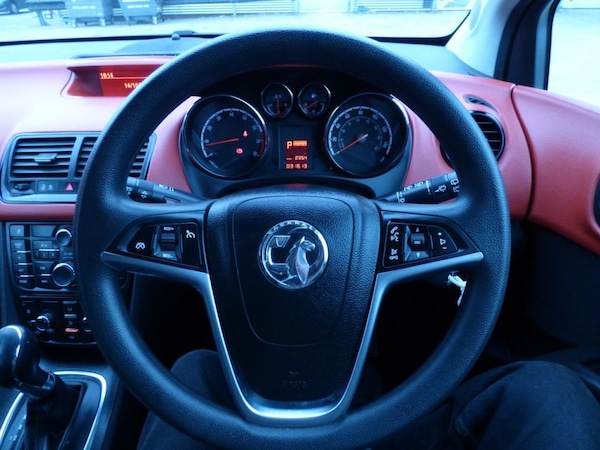 Used Vauxhall Meriva 2013 for sale - 76249989: Photo 24