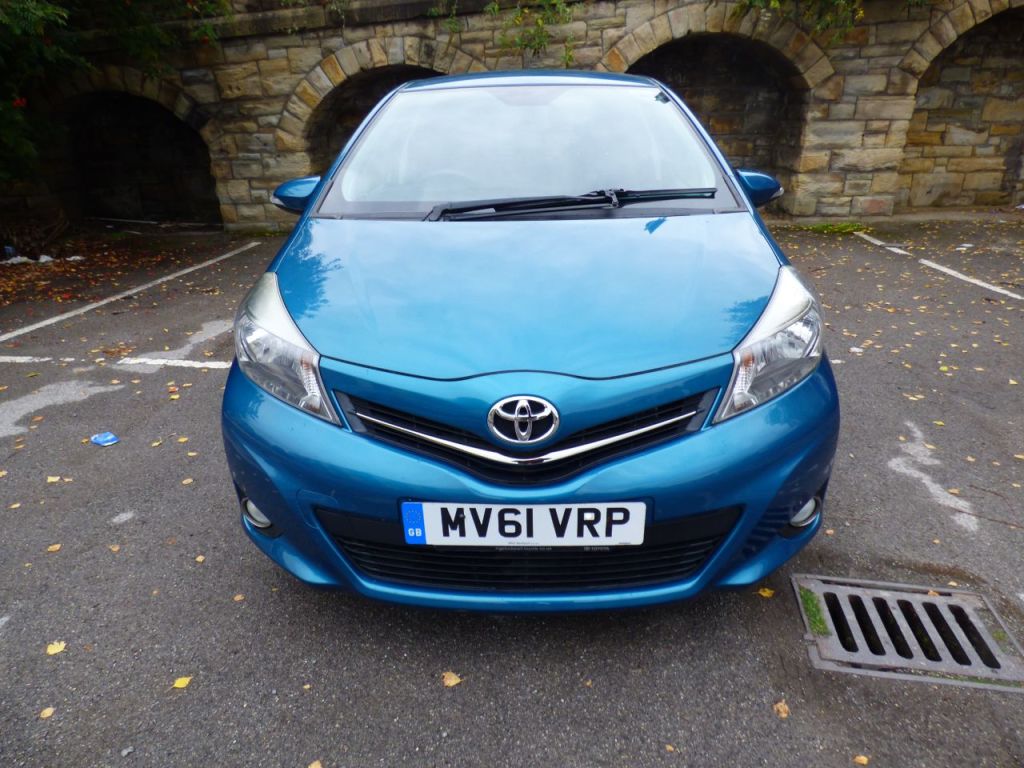Used Toyota Yaris 2011 for sale - 76131976: Photo 1