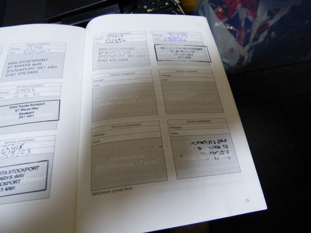 Used Toyota Yaris 2011 for sale - 76131976: Photo 22