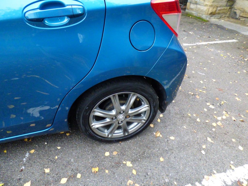 Used Toyota Yaris 2011 for sale - 76131976: Photo 6