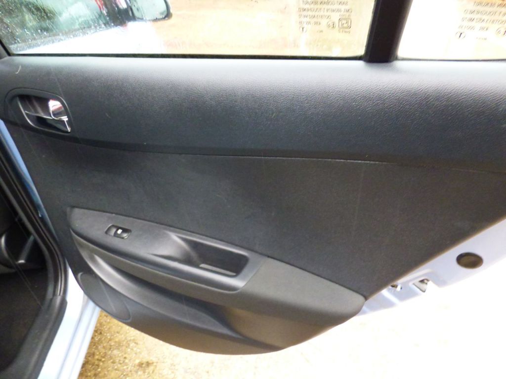 Used Hyundai i20 2013 for sale - 76508800: Photo 23