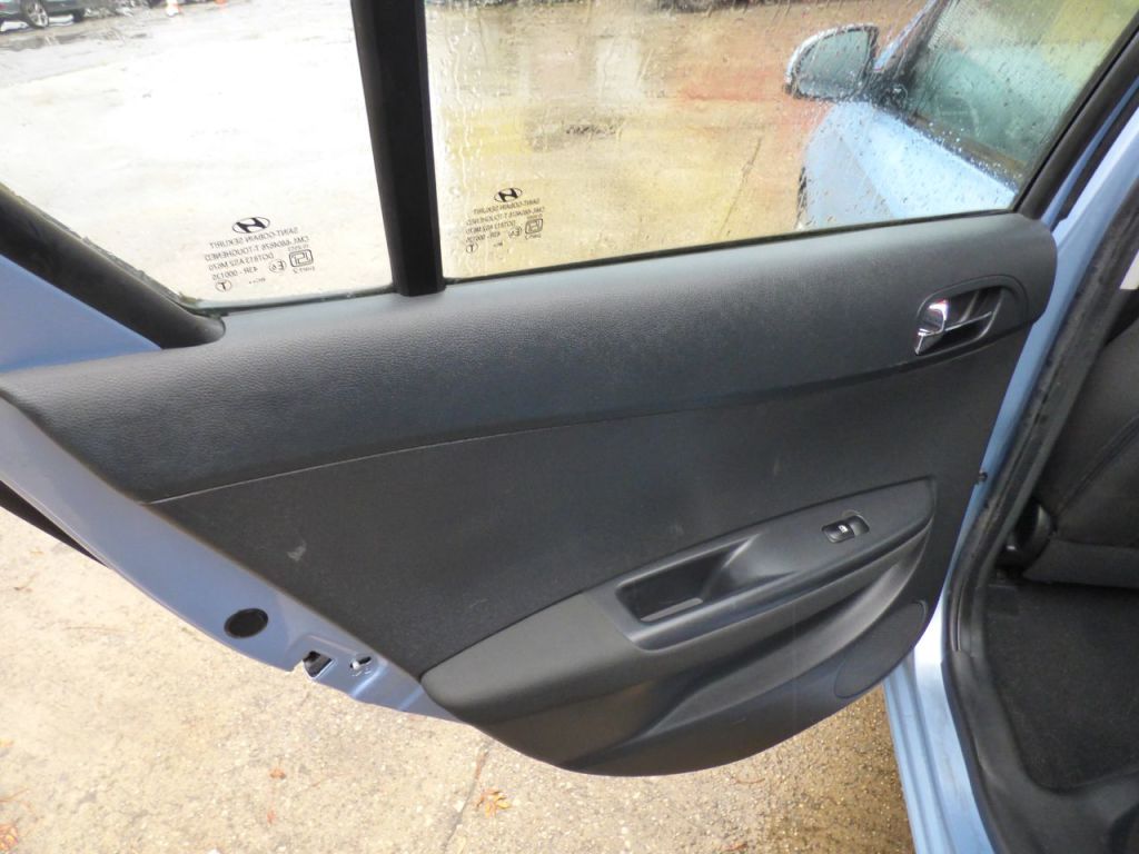 Used Hyundai i20 2013 for sale - 76508800: Photo 25