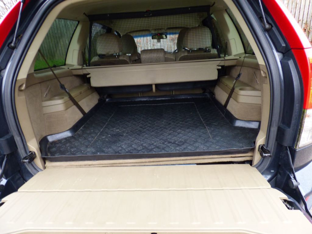 Used Volvo XC90 2010 for sale - 77679917: Photo 14