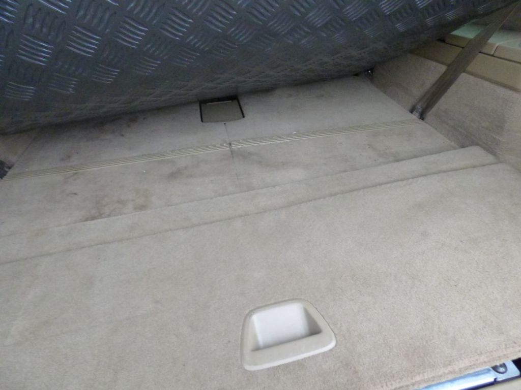 Used Volvo XC90 2010 for sale - 77679917: Photo 15