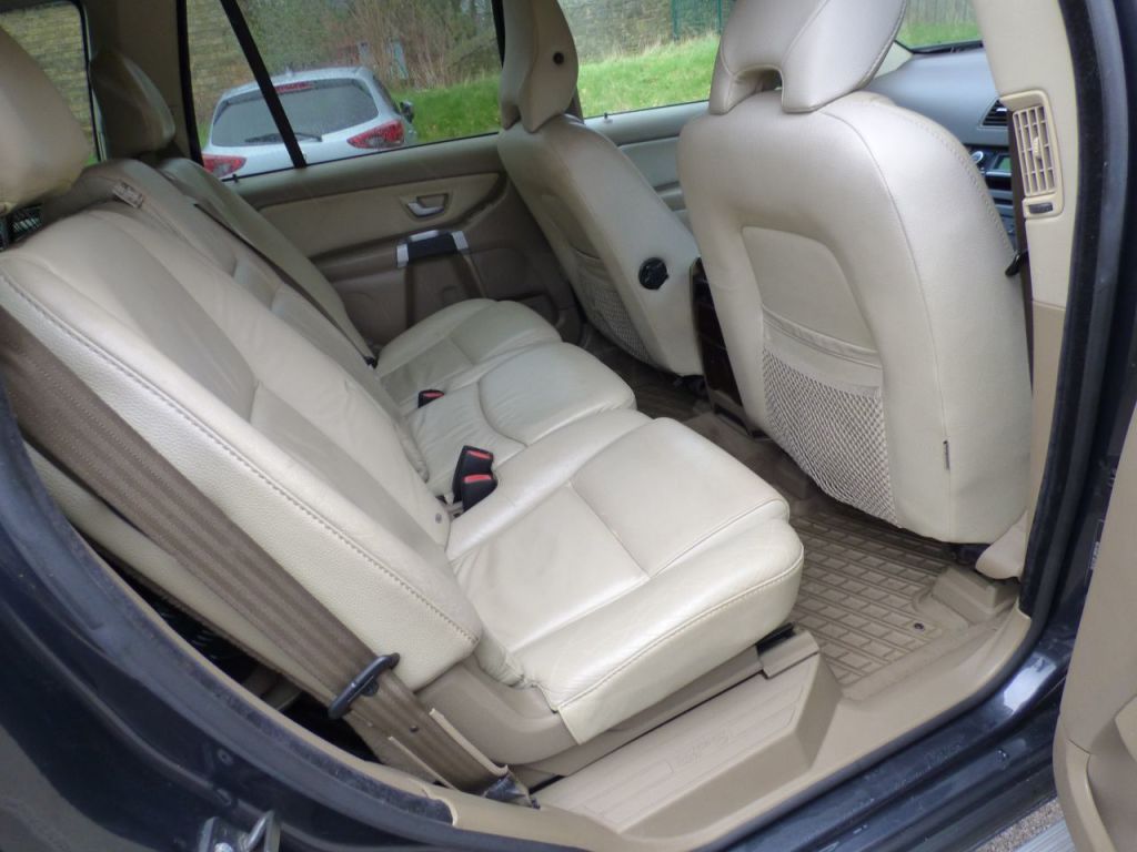 Used Volvo XC90 2010 for sale - 77679917: Photo 20