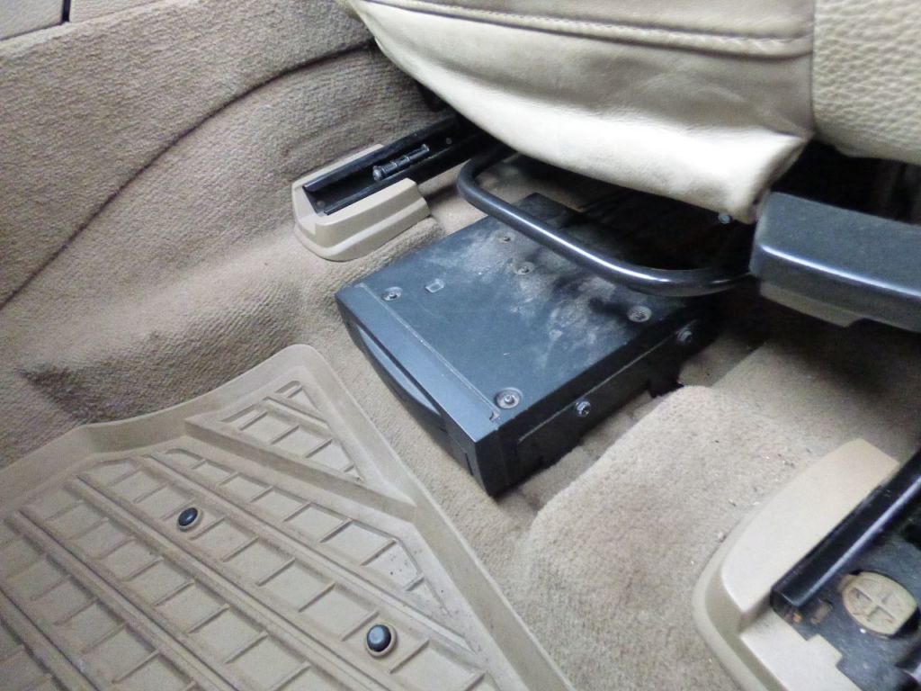 Used Volvo XC90 2010 for sale - 77679917: Photo 27