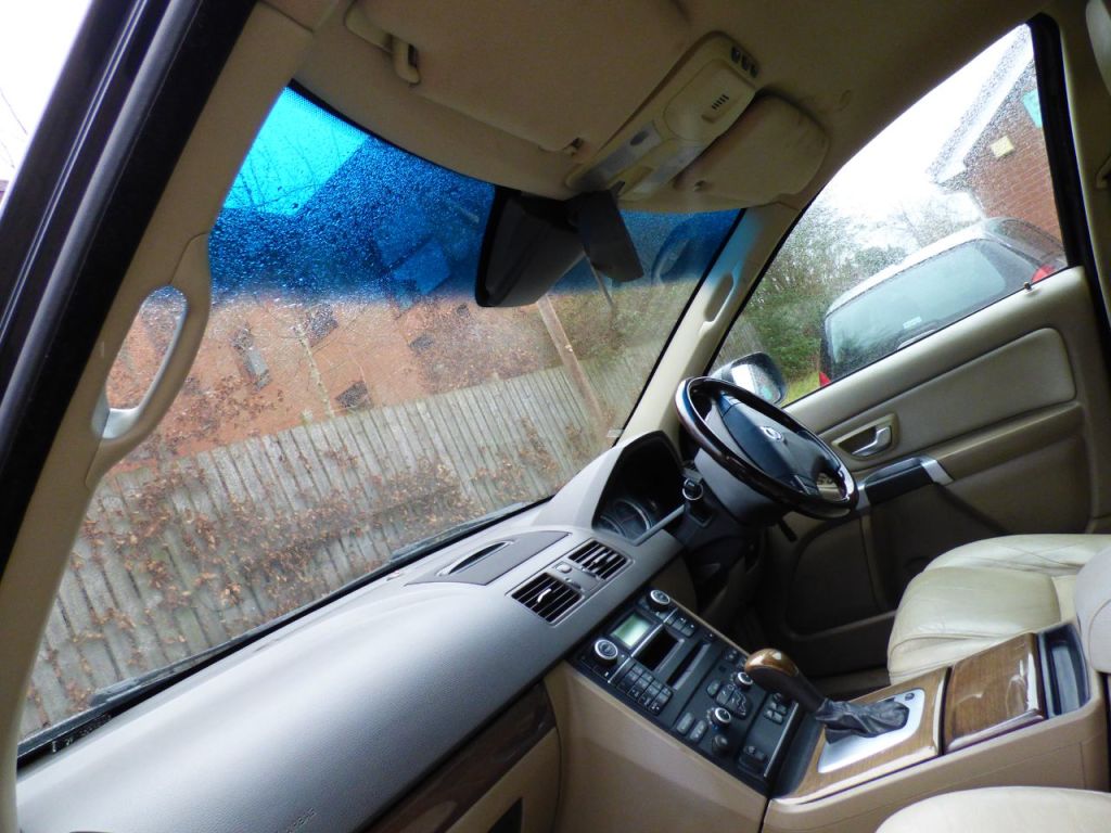 Used Volvo XC90 2010 for sale - 77679917: Photo 29