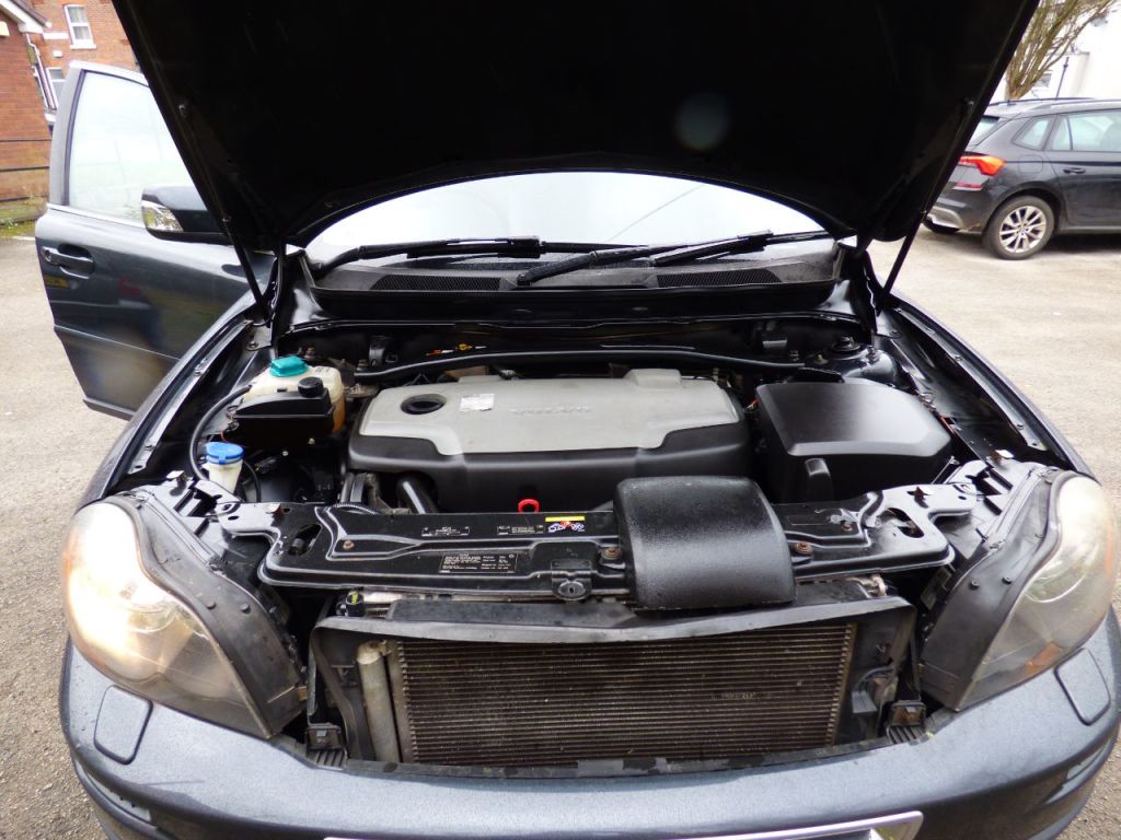 Used Volvo XC90 2010 for sale - 77679917: Photo 39