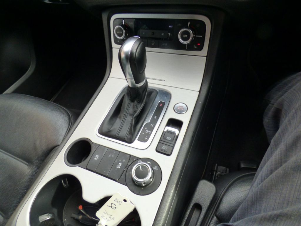 Used Volkswagen Touareg 2013 for sale - 77631489: Photo 23