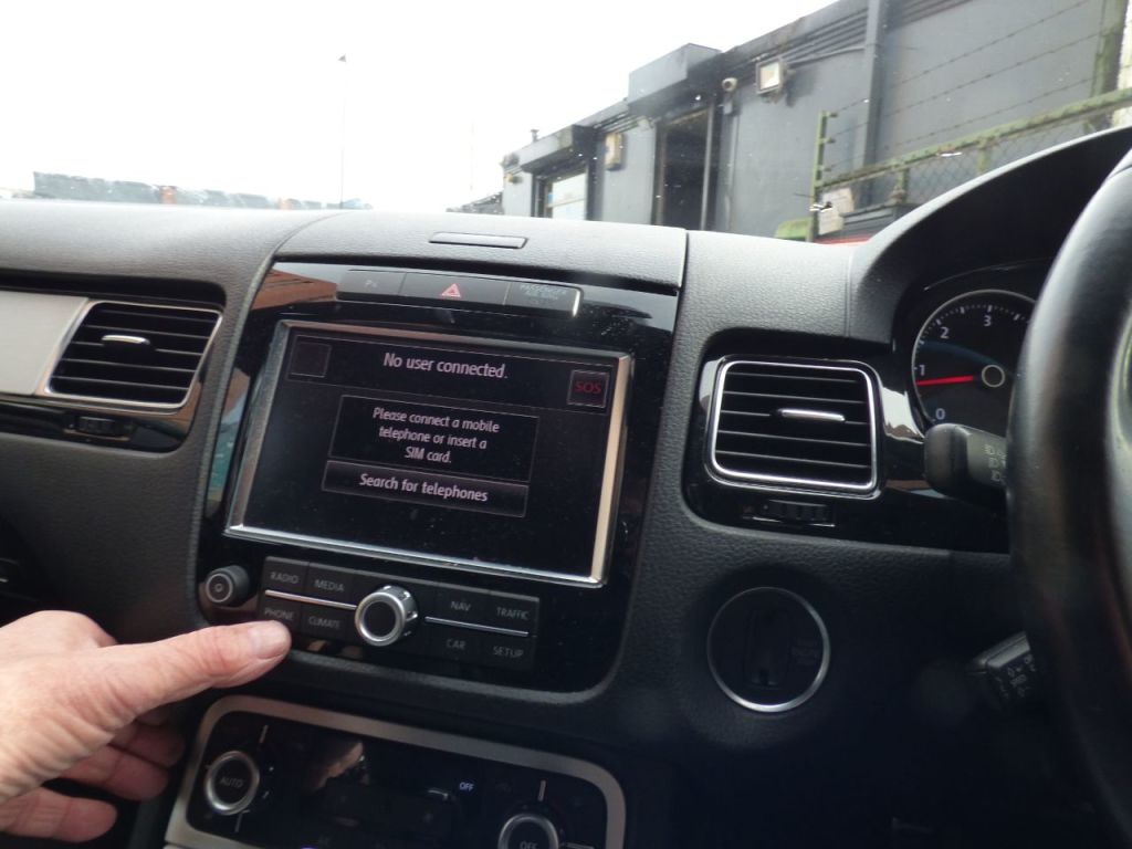 Used Volkswagen Touareg 2013 for sale - 77631489: Photo 24