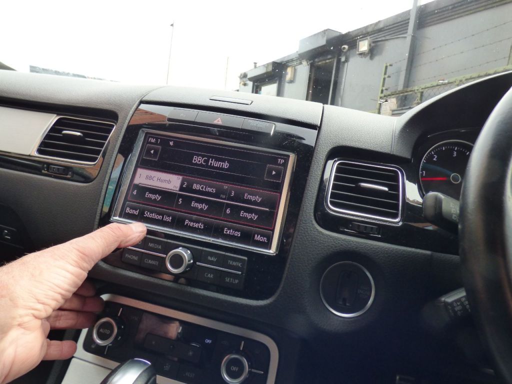 Used Volkswagen Touareg 2013 for sale - 77631489: Photo 25