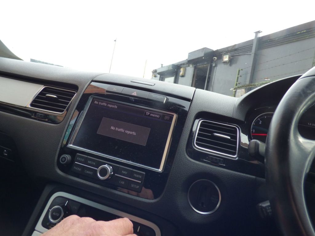 Used Volkswagen Touareg 2013 for sale - 77631489: Photo 28