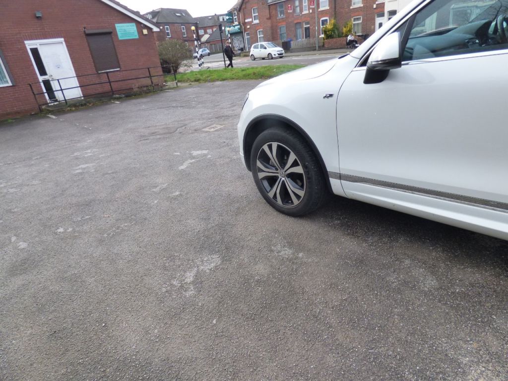 Used Volkswagen Touareg 2013 for sale - 77631489: Photo 6