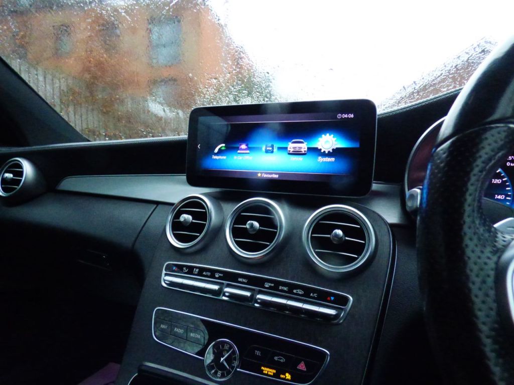 Used Mercedes-Benz C Class 2018 for sale - 77506532: Photo 32