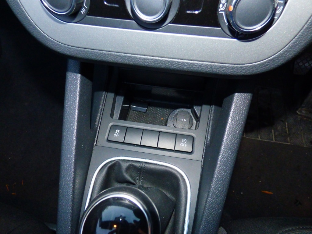 Used Volkswagen EOS 2011 for sale - 76739726: Photo 12