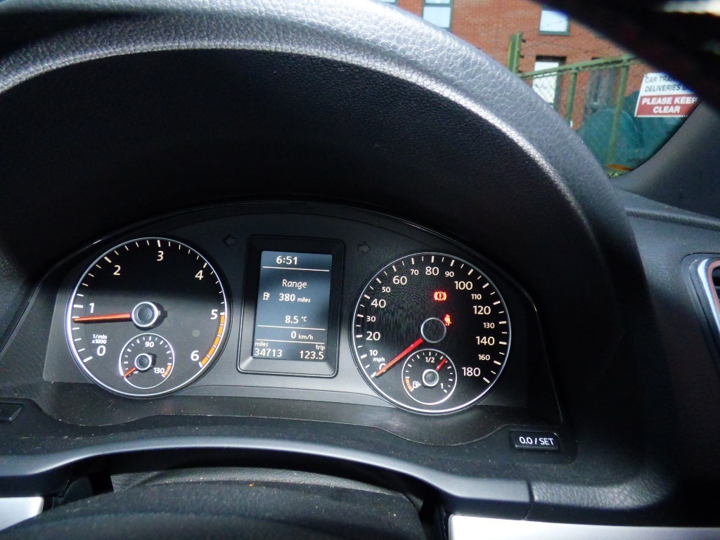 Used Volkswagen EOS 2011 for sale - 76739726: Photo 15