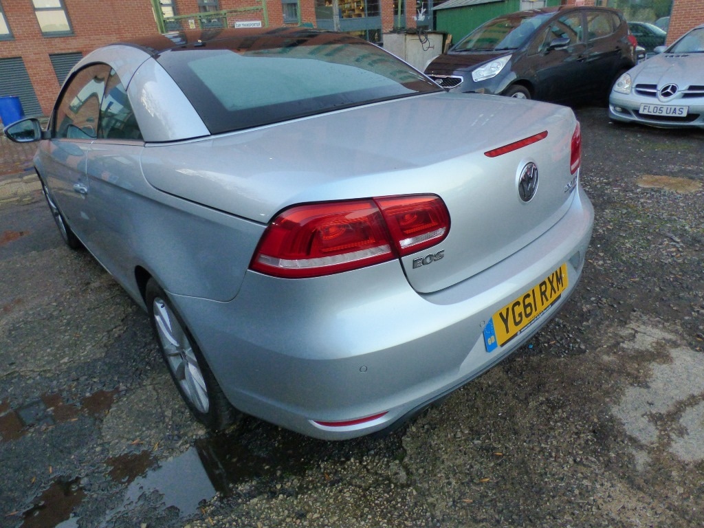 Used Volkswagen EOS 2011 for sale - 76739726: Photo 5
