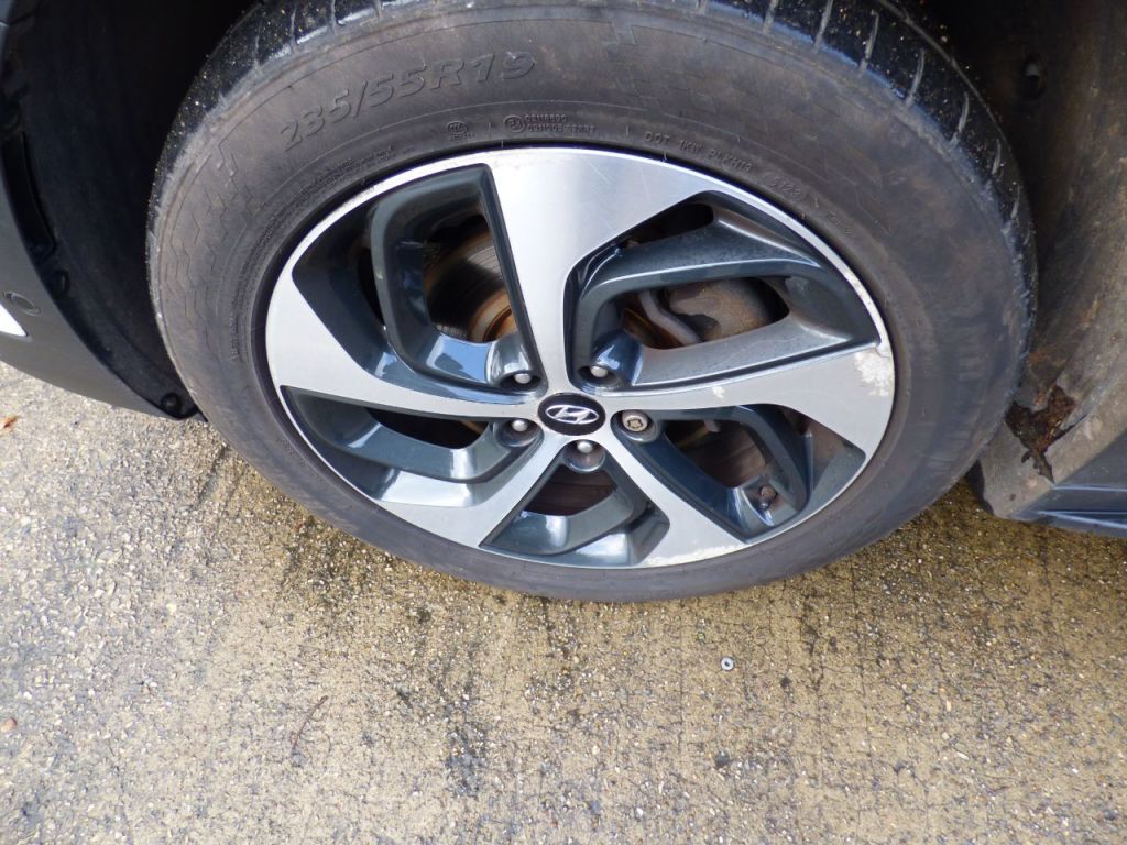 Used Hyundai Santa Fe 2016 for sale - 77165833: Photo 17