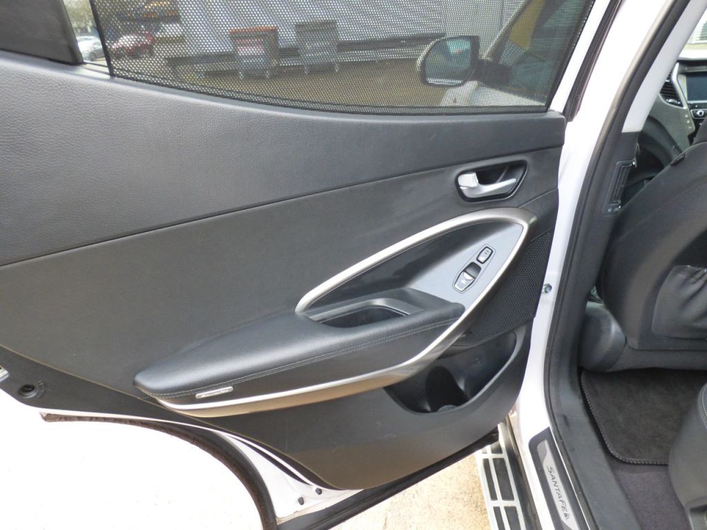 Used Hyundai Santa Fe 2016 for sale - 77165833: Photo 22