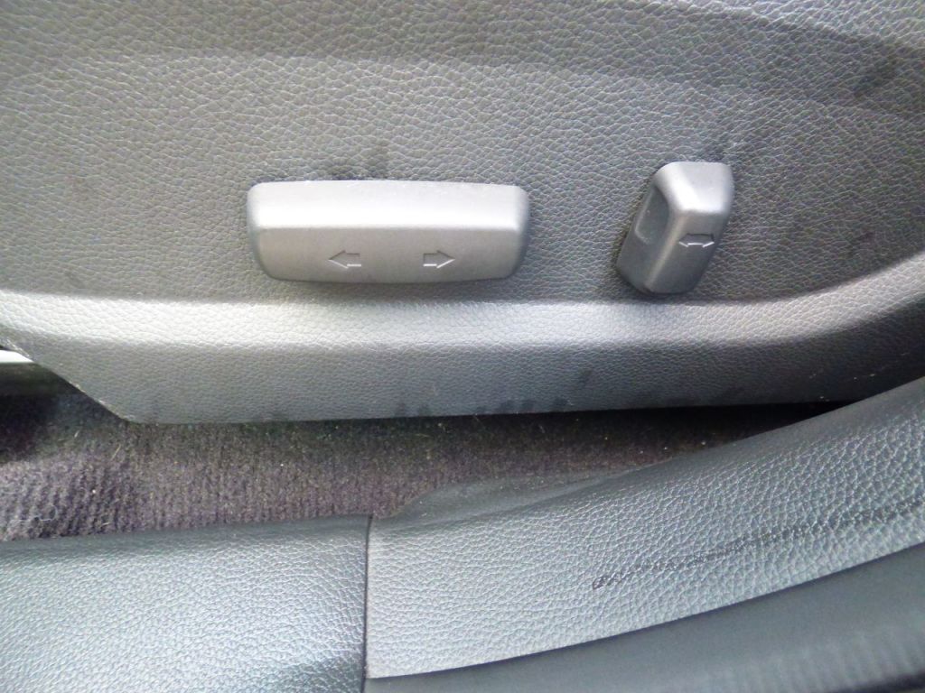 Used Hyundai Santa Fe 2016 for sale - 77165833: Photo 26