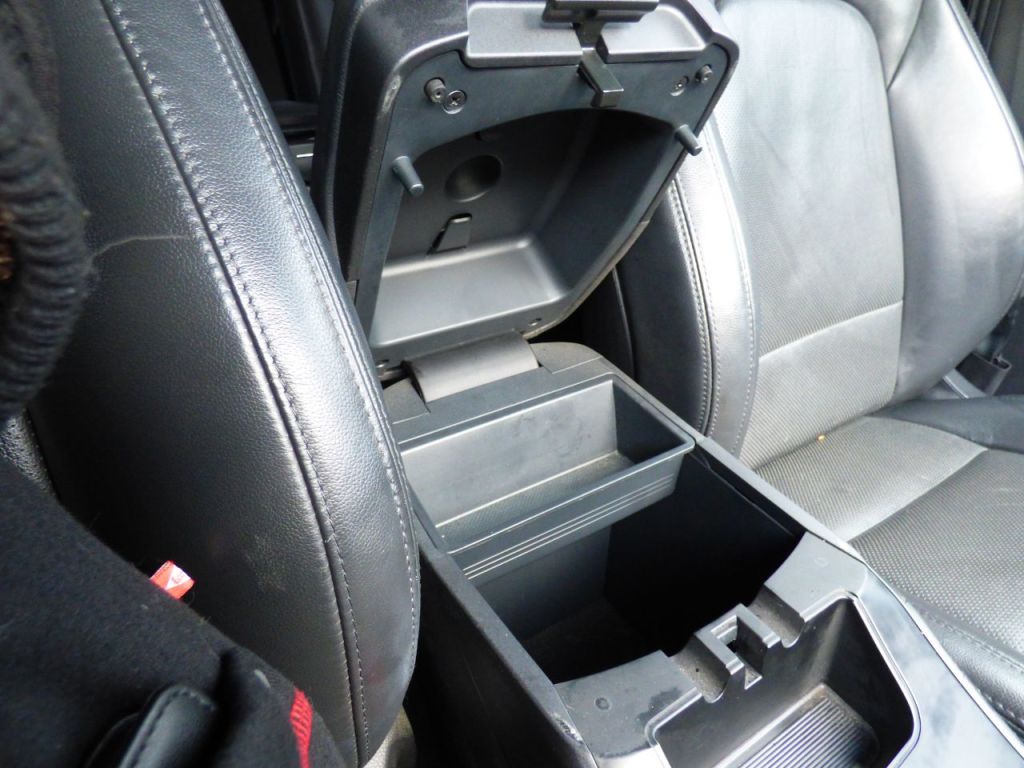 Used Hyundai Santa Fe 2016 for sale - 77165833: Photo 51