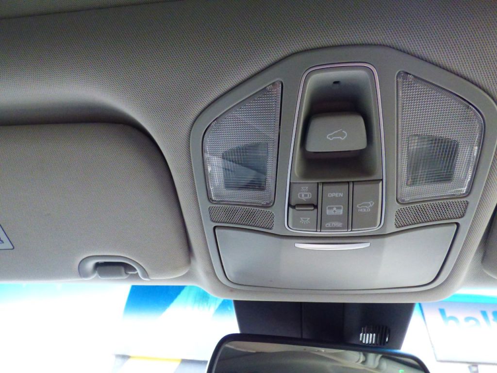 Used Hyundai Santa Fe 2016 for sale - 77165833: Photo 52