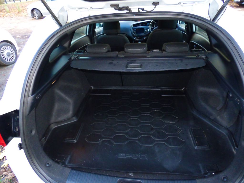 Used Kia Ceed 2016 for sale - 76641950: Photo 17