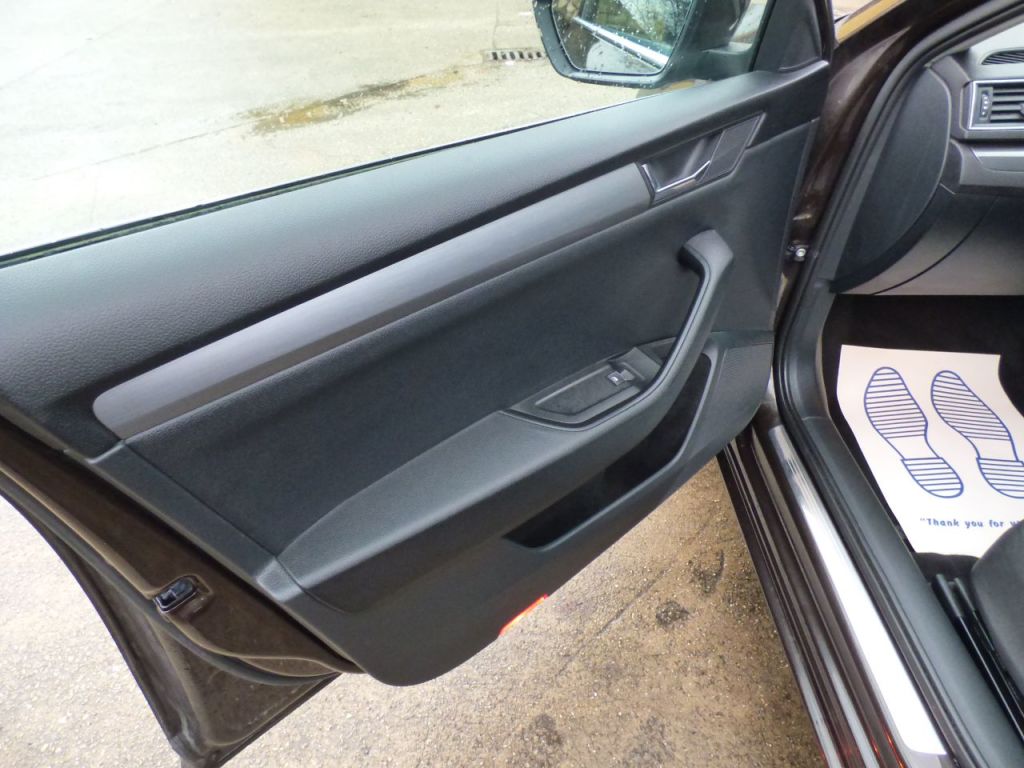 Used Skoda Superb 2016 for sale - 77275588: Photo 24