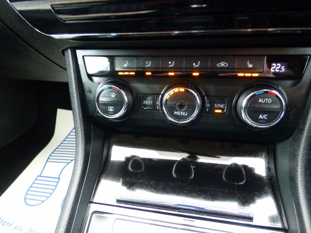 Used Skoda Superb 2016 for sale - 77275588: Photo 43