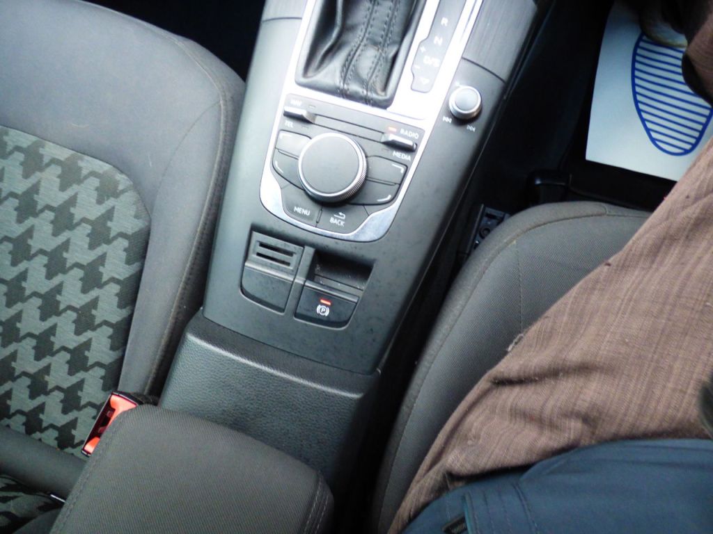 Used Audi A3 2014 for sale - 77904580: Photo 33