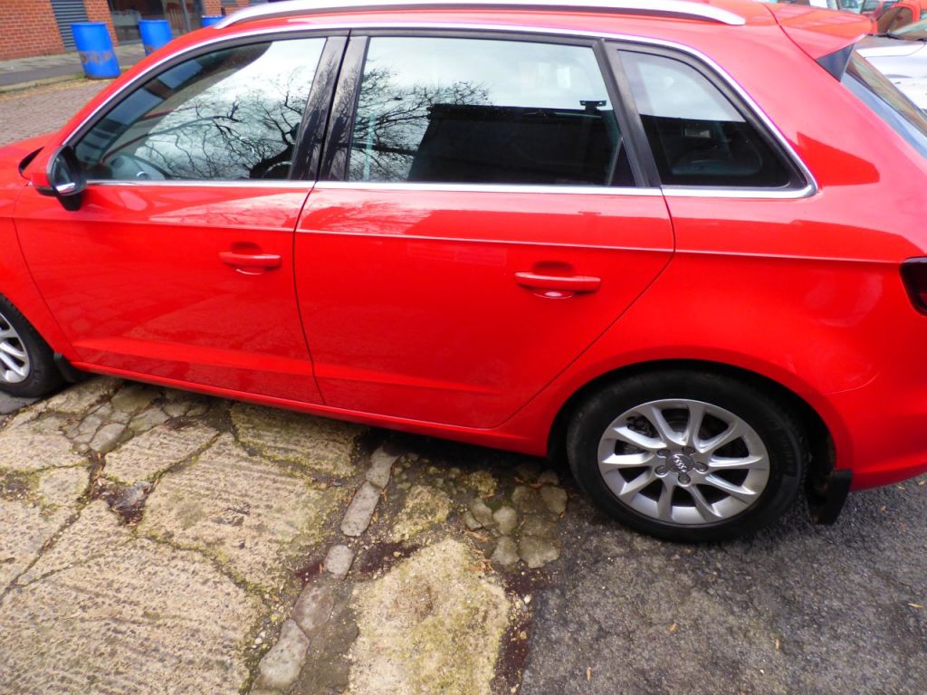 Used Audi A3 2014 for sale - 77904580: Photo 6