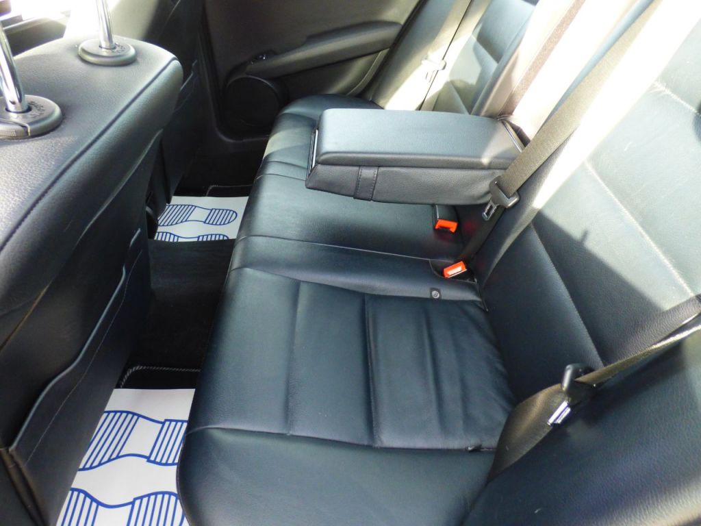 Used Mercedes-Benz C Class 2013 for sale - 77394089: Photo 21