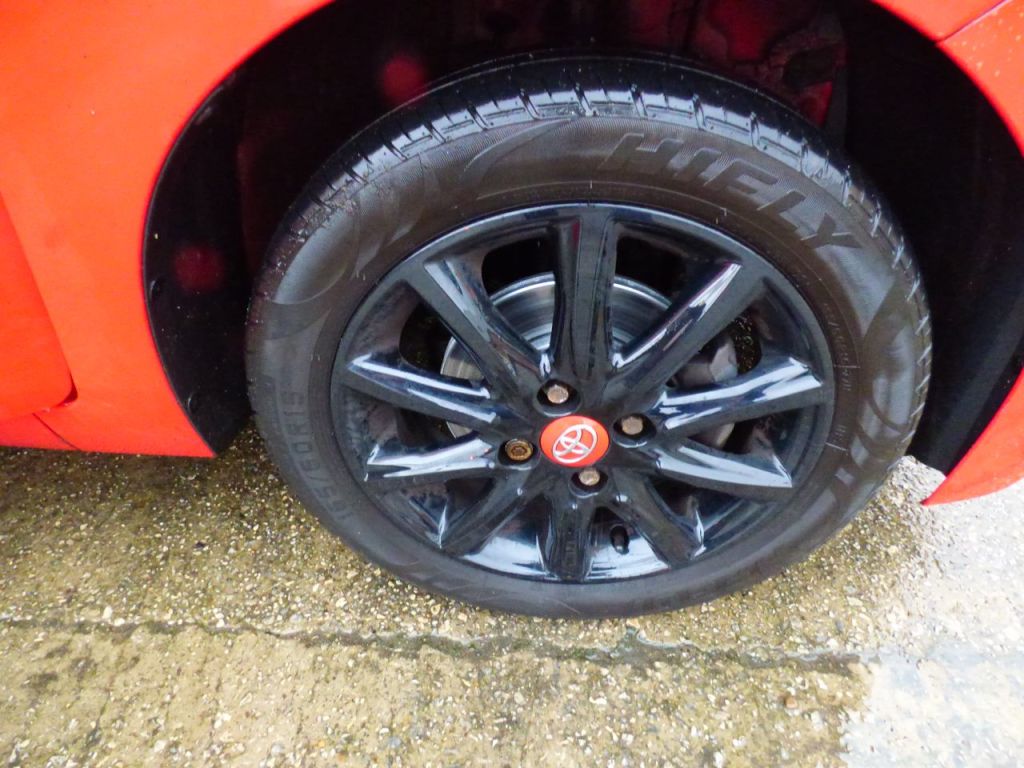 Used Toyota AYGO 2018 for sale - 77399612: Photo 11