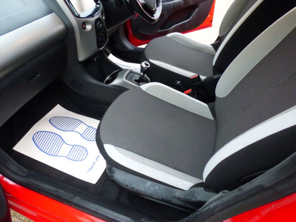 Used Toyota AYGO 2018 for sale - 77399612: Photo 21