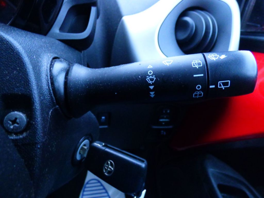 Used Toyota AYGO 2018 for sale - 77399612: Photo 30