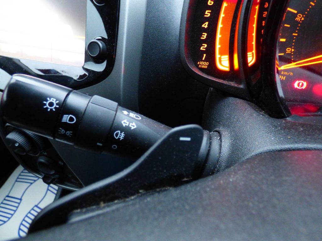 Used Toyota AYGO 2018 for sale - 77399612: Photo 33