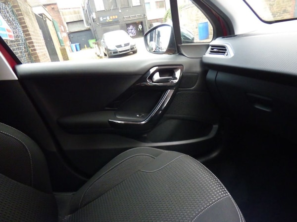 Used Peugeot 208 2018 for sale - 73737933: Photo 20