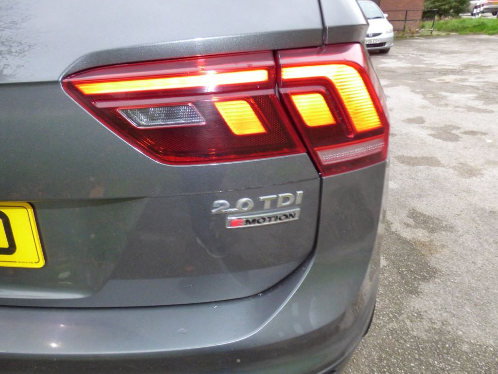 Used Volkswagen Tiguan 2016 for sale - 76526988: Photo 12