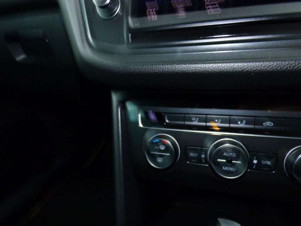 Used Volkswagen Tiguan 2016 for sale - 76526988: Photo 21