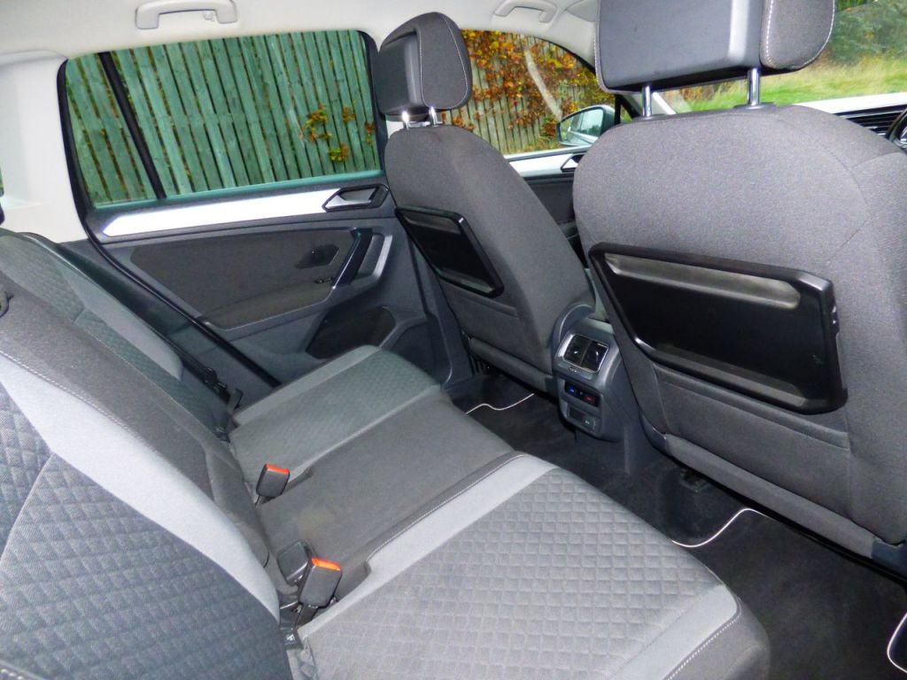 Used Volkswagen Tiguan 2016 for sale - 76526988: Photo 30