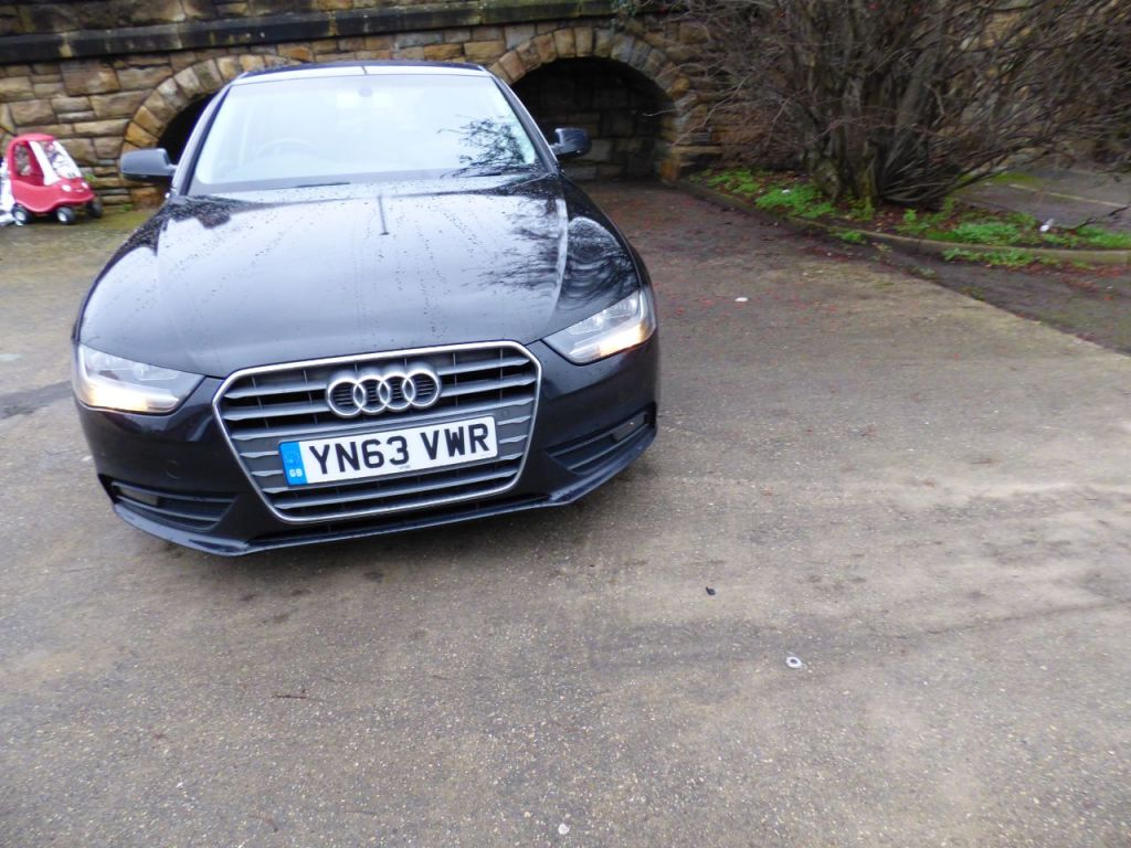 Used Audi A4 2013 for sale - 77399618: Photo 2