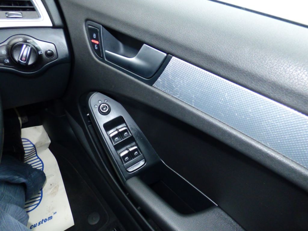 Used Audi A4 2013 for sale - 77399618: Photo 24