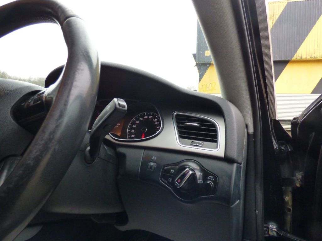 Used Audi A4 2013 for sale - 77399618: Photo 26