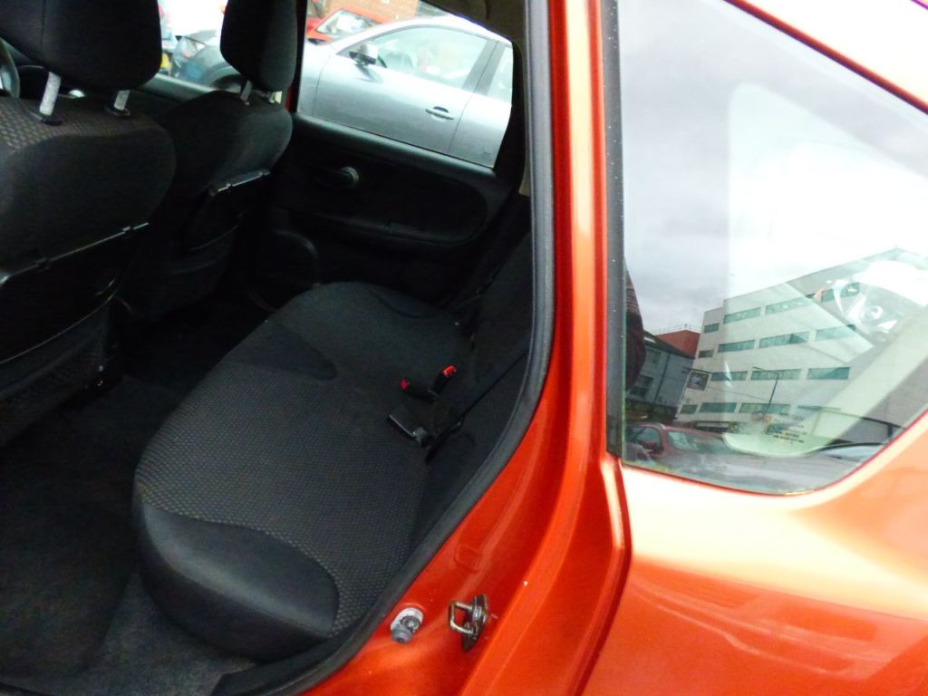 Used Nissan Note 2006 for sale - 77679878: Photo 17