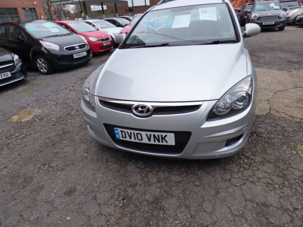 Used Hyundai i30 2010 for sale - 76616987: Photo 1