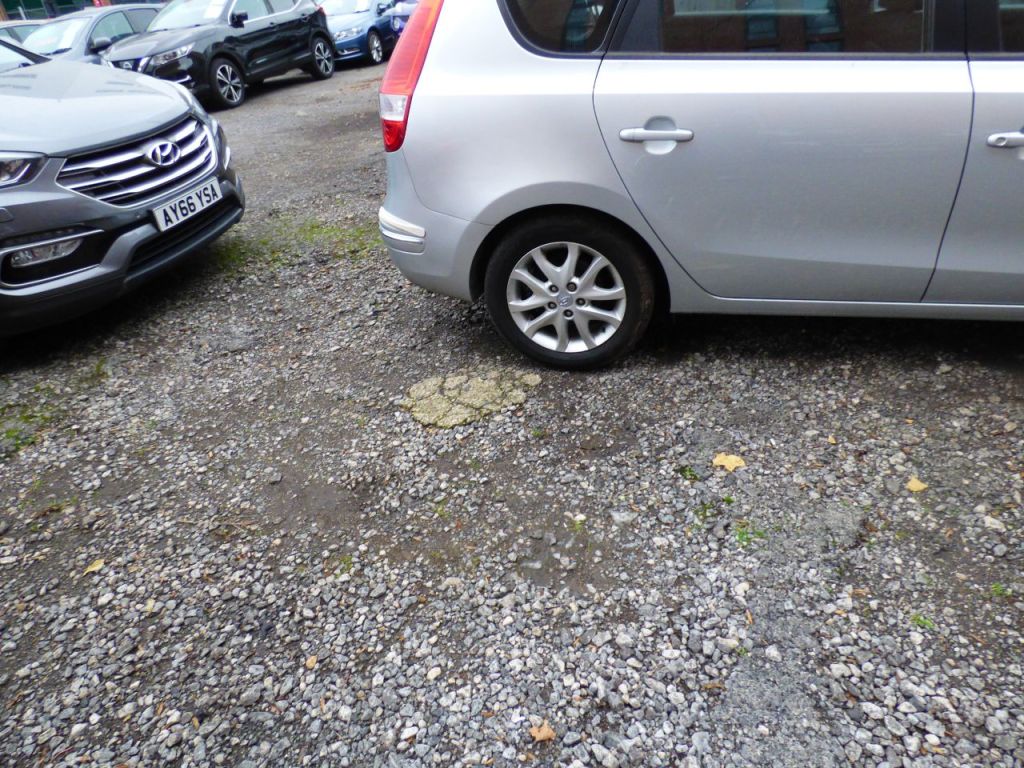 Used Hyundai i30 2010 for sale - 76616987: Photo 10