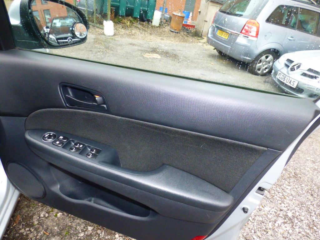 Used Hyundai i30 2010 for sale - 76616987: Photo 22