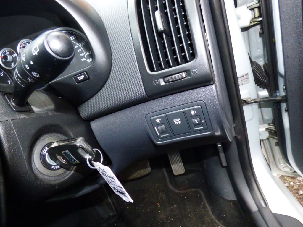 Used Hyundai i30 2010 for sale - 76616987: Photo 29